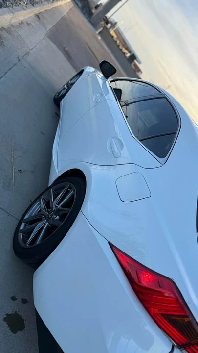 2017 Lexus IS 3rd Gen - Image 9 of 13