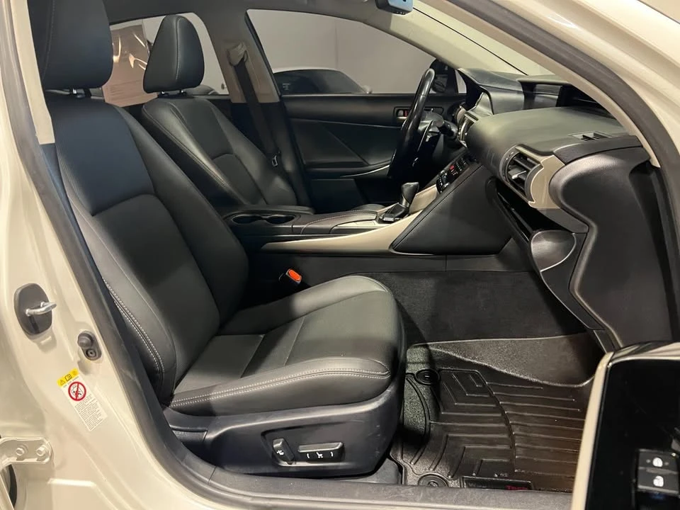 2017 Lexus IS 3rd Gen - Image 14 of 18