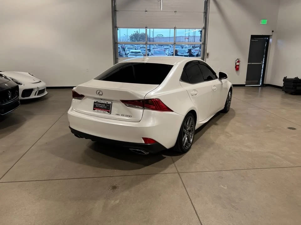 2017 Lexus IS 3rd Gen - Image 4 of 18