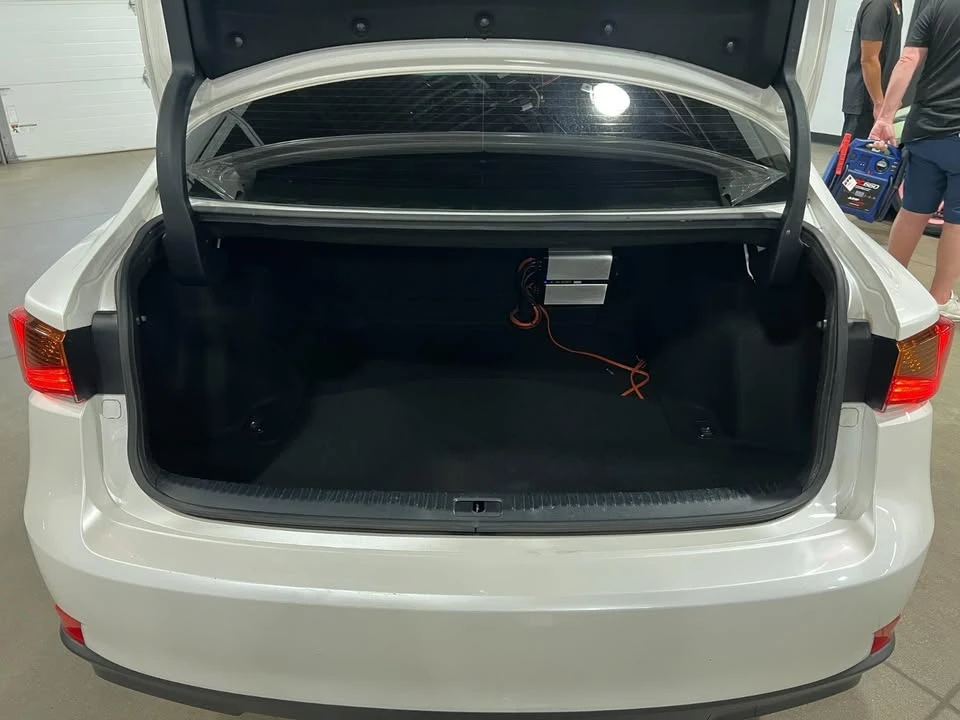2017 Lexus IS 3rd Gen - Image 17 of 18