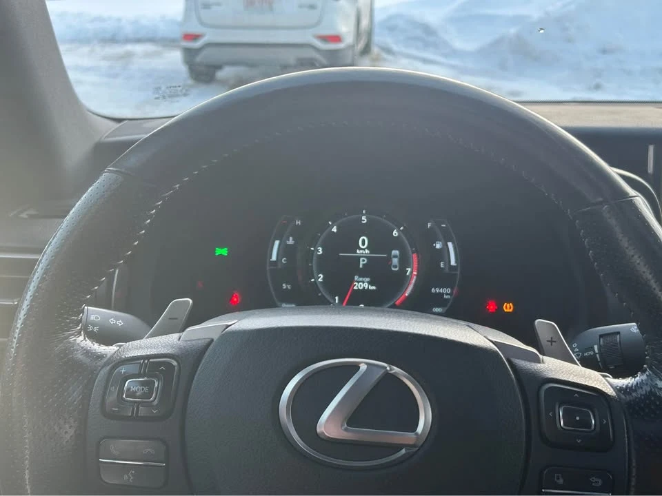 2017 Lexus IS 3rd Gen - Image 6 of 9