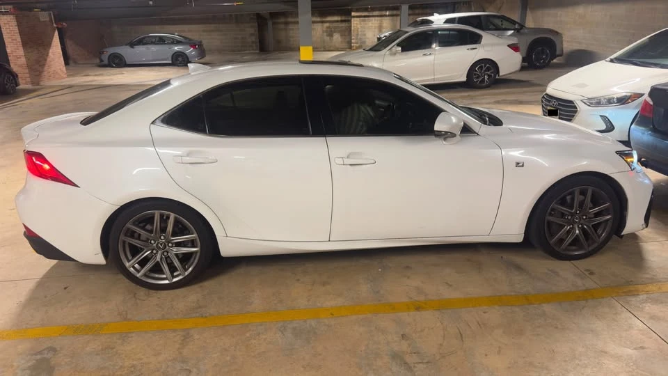 2017 Lexus IS 3rd Gen - Image 4 of 8