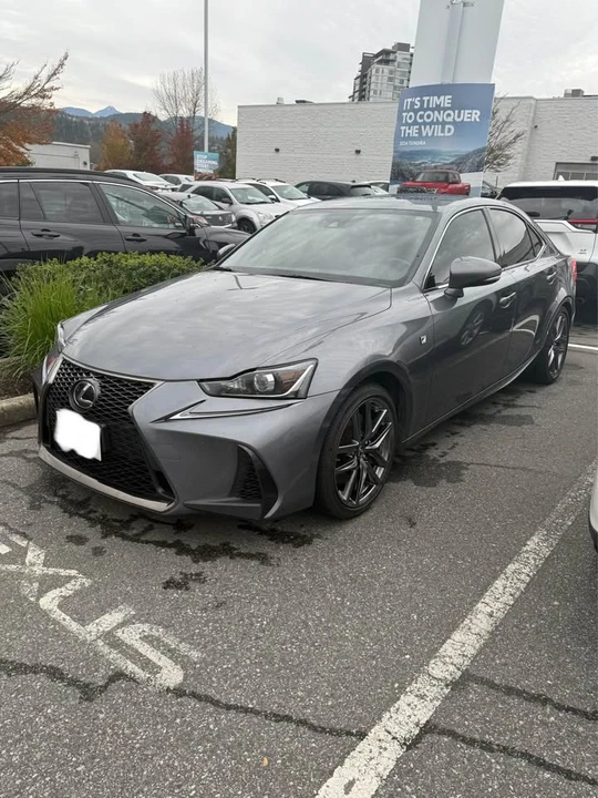 2017 Lexus IS 3rd Gen - Image 11 of 17