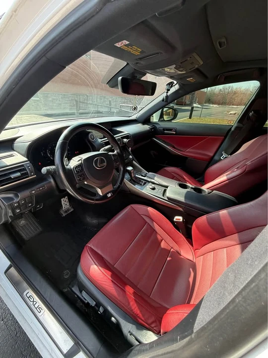 2017 Lexus IS 3rd Gen - Image 7 of 11