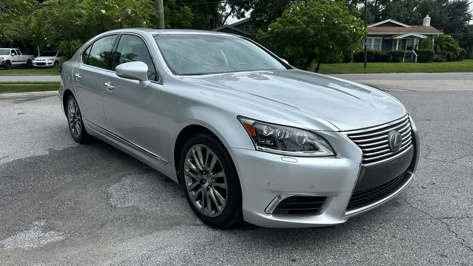 2017 Lexus LS 4th Gen - Image 4 of 18