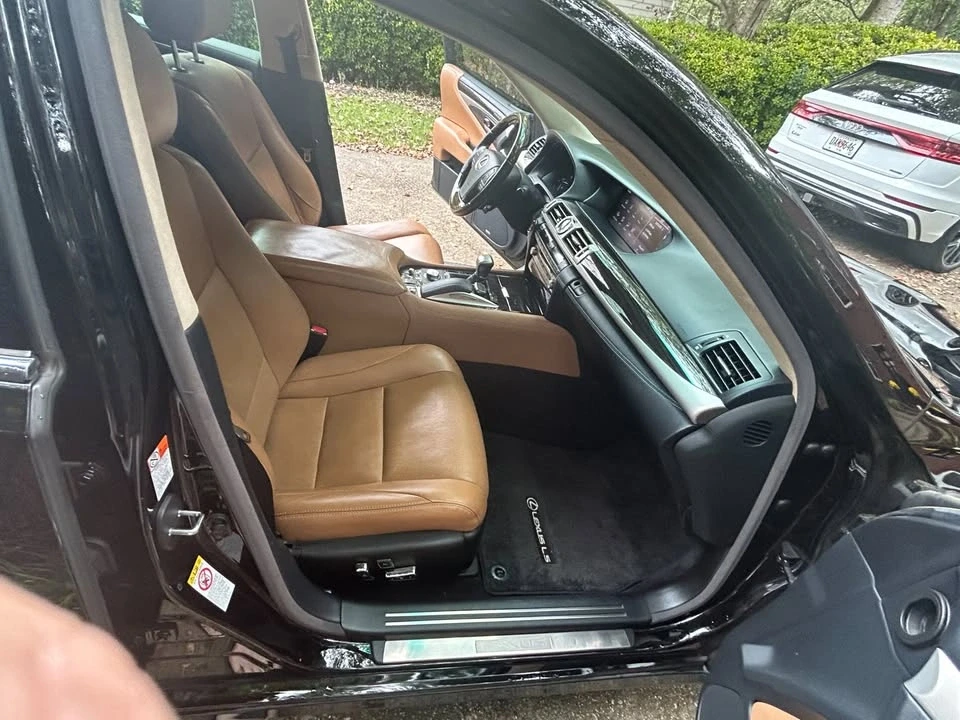 2017 Lexus LS 4th Gen - Image 4 of 6