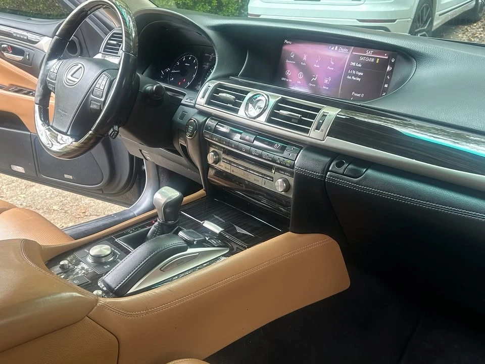 2017 Lexus LS 4th Gen - Image 5 of 6