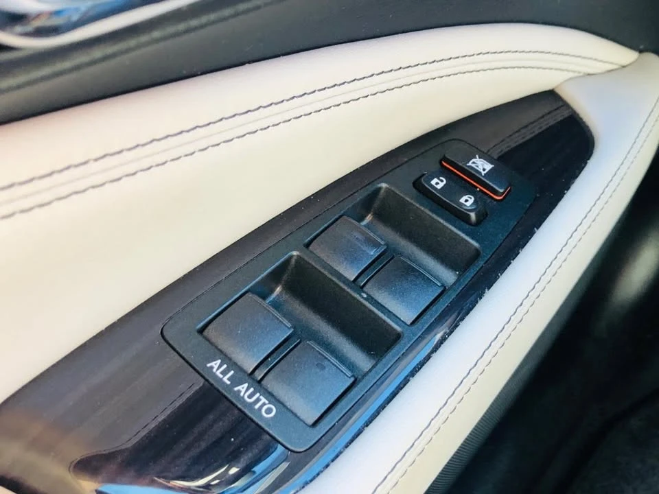 2017 Lexus LS 4th Gen - Image 19 of 20