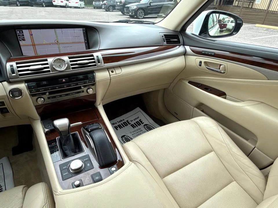2017 Lexus LS 4th Gen - Image 14 of 16
