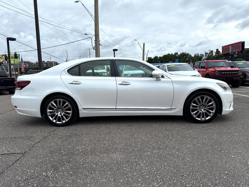 2017 Lexus LS 4th Gen - Image 5 of 16