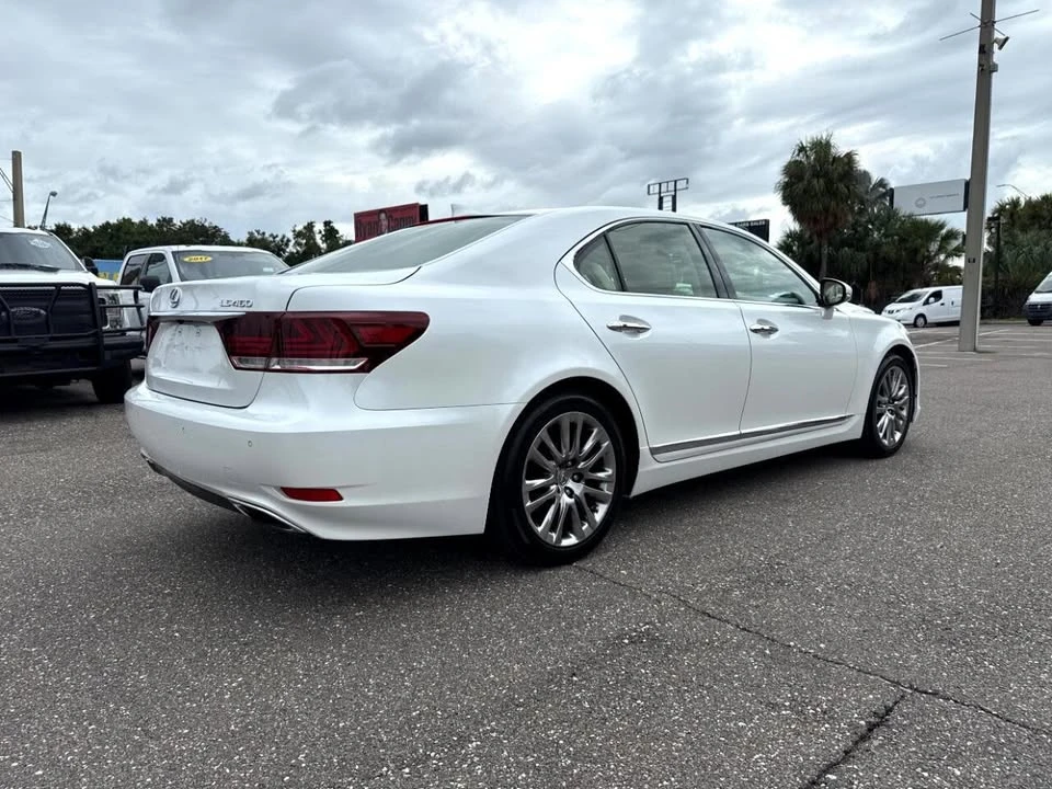 2017 Lexus LS 4th Gen - Image 6 of 19