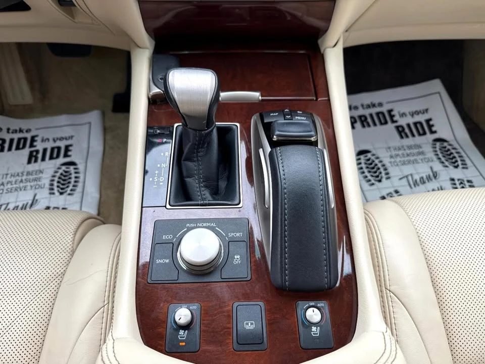 2017 Lexus LS 4th Gen - Image 15 of 19