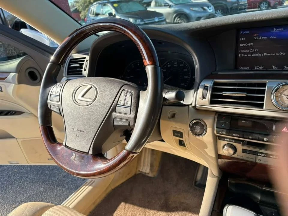 2017 Lexus LS 4th Gen - Image 4 of 6