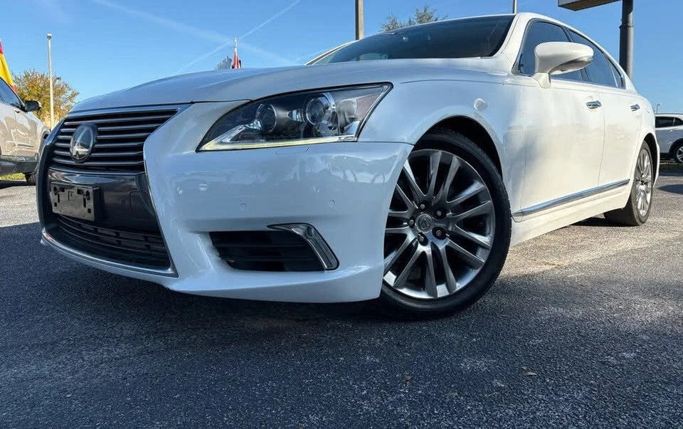 2017 Lexus LS 4th Gen - Image 2 of 7