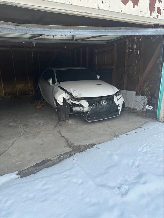 2017 Lexus LS 4th Gen - Image 3 of 3