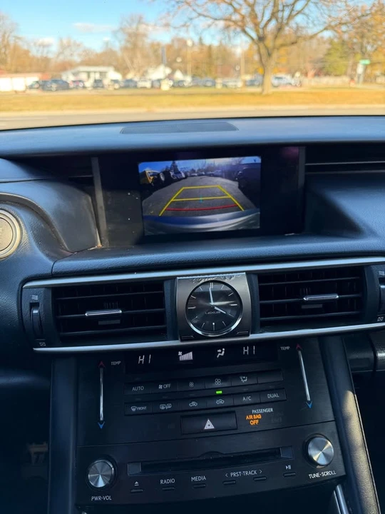 2017 Lexus LS 4th Gen - Image 8 of 9