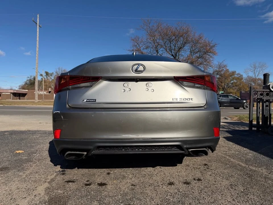 2017 Lexus LS 4th Gen - Image 4 of 9