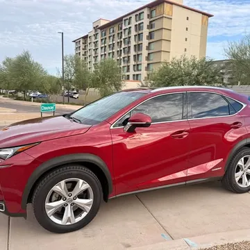 2017 Lexus NX 300h