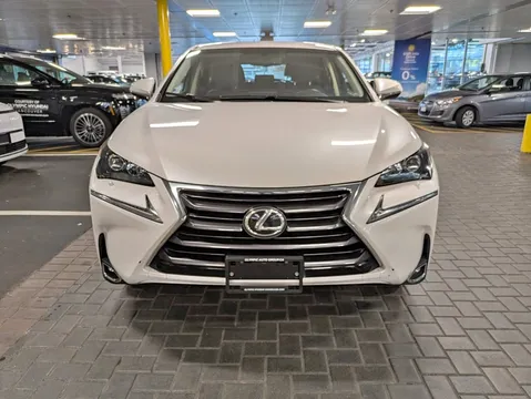 2017 Lexus NX 200t