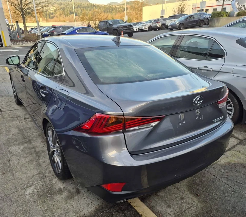 2017 Lexus IS 3rd Gen - Image 3 of 6