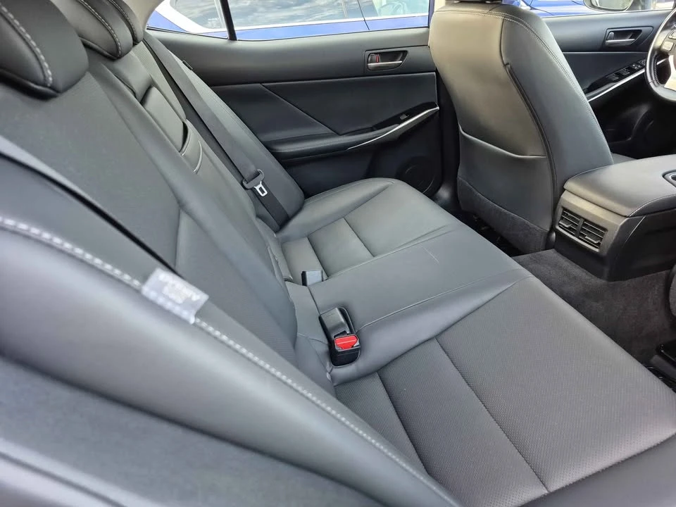 2017 Lexus IS 3rd Gen - Image 6 of 6