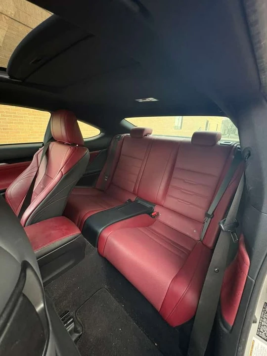2017 Lexus RC - Image 9 of 12