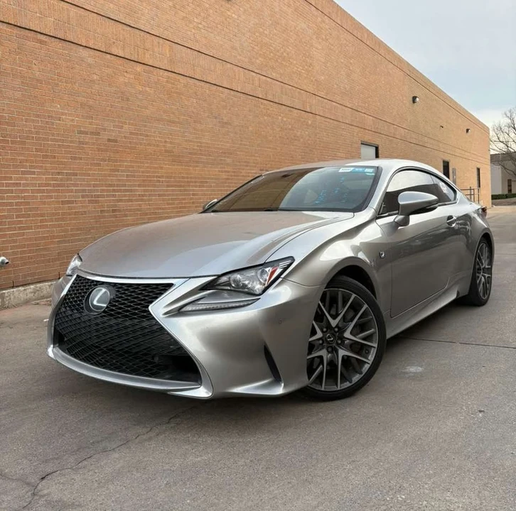 2017 Lexus RC - Image 3 of 12