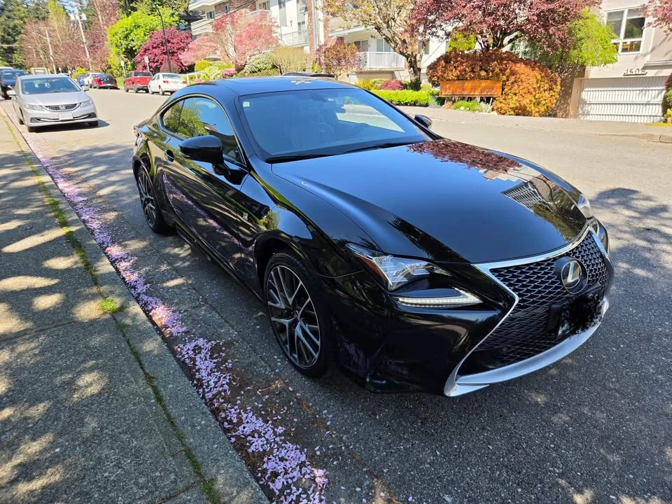 2017 Lexus RC - Image 2 of 10