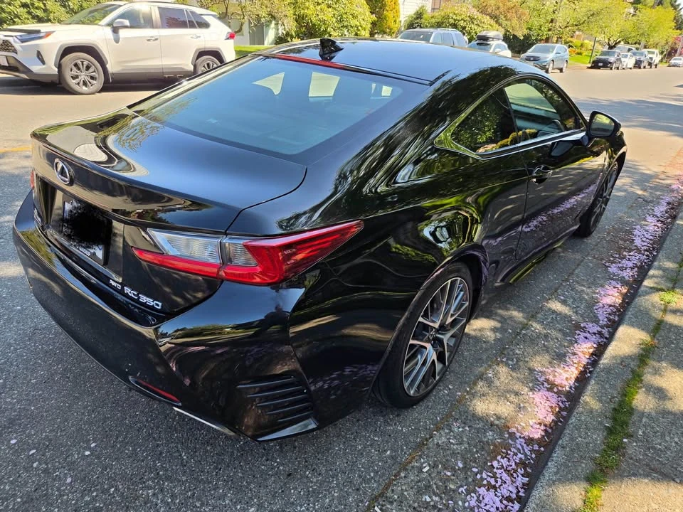 2017 Lexus RC - Image 10 of 10
