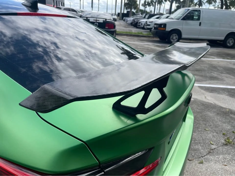 2017 Lexus RC - Image 11 of 13