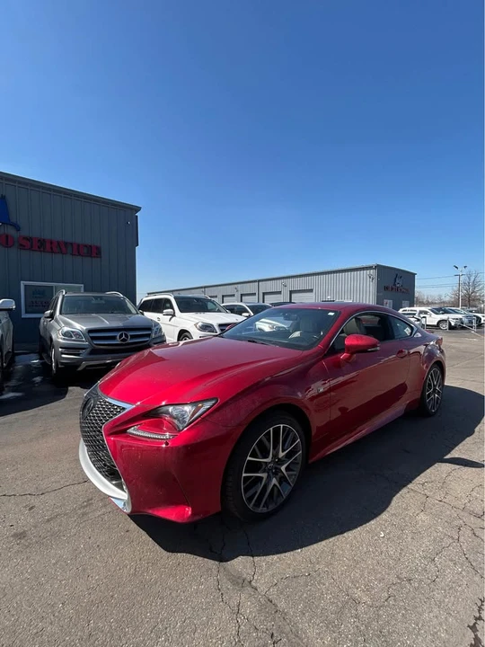 2017 Lexus RC - Image 6 of 8