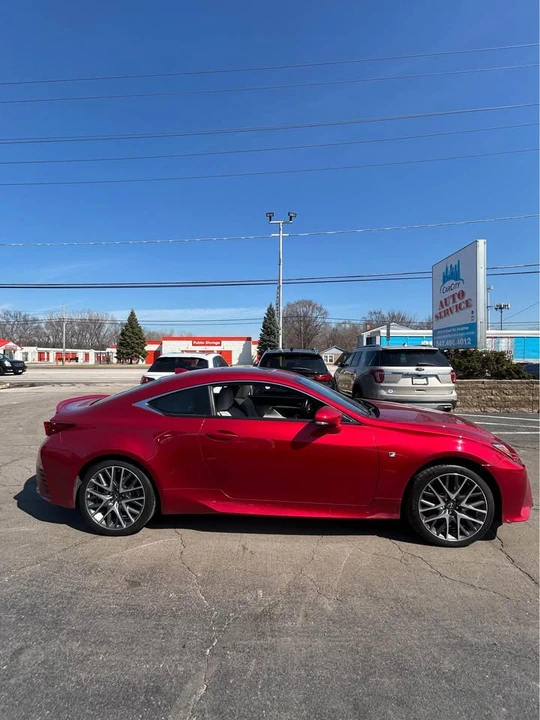 2017 Lexus RC - Image 2 of 8