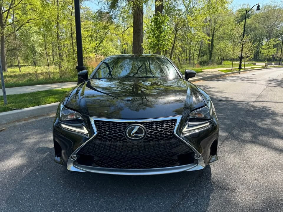 2017 Lexus RC - Image 3 of 16
