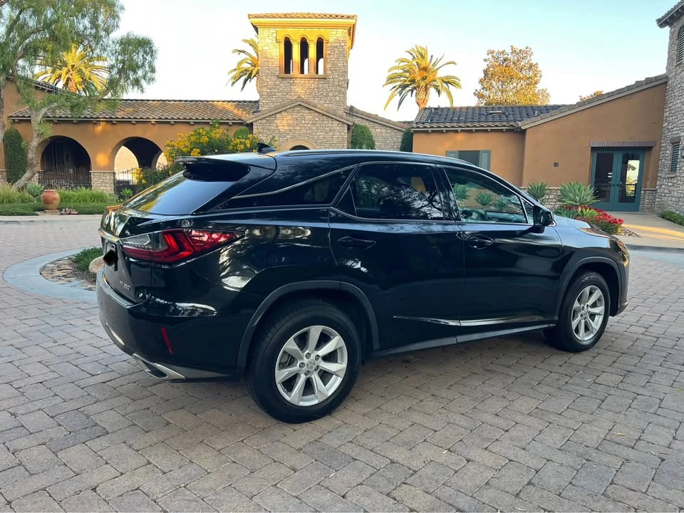 2017 Lexus RX 4th Gen - Image 4 of 8