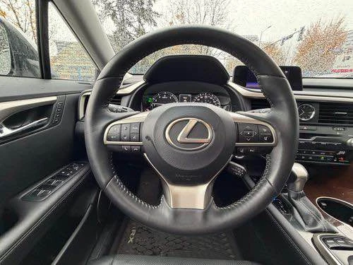 2017 Lexus RX 4th Gen - Image 9 of 10