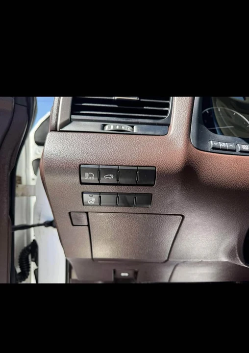 2017 Lexus RX 4th Gen - Image 10 of 17