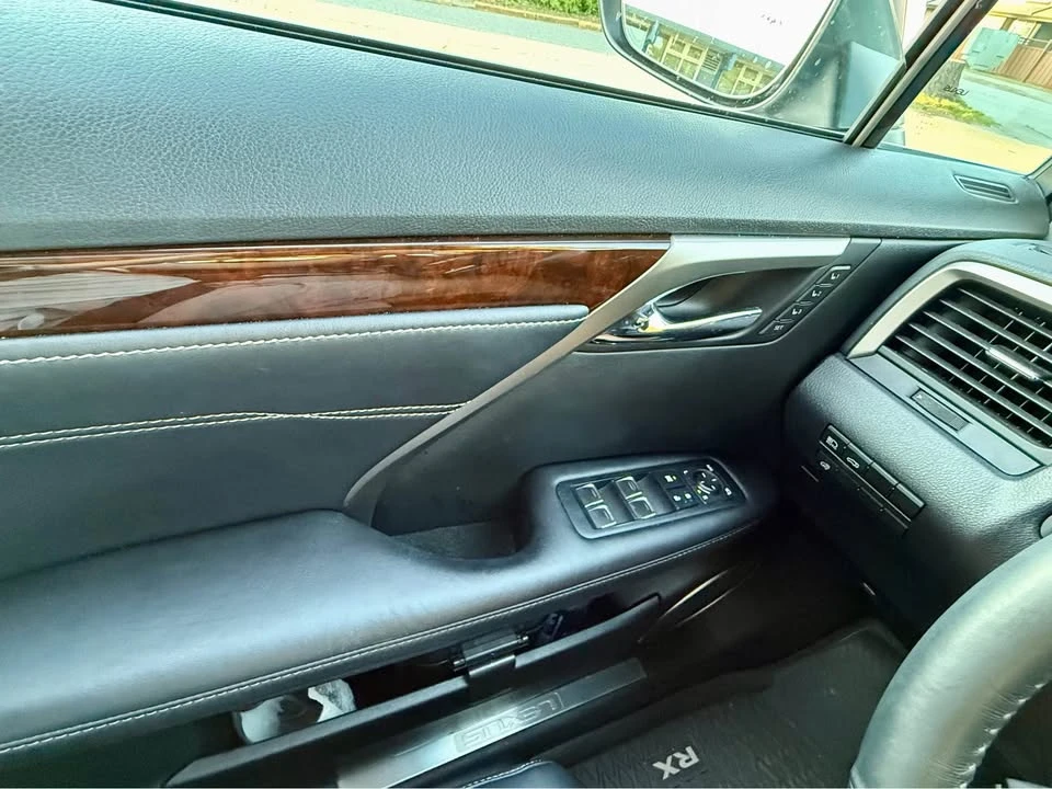 2017 Lexus RX 4th Gen - Image 16 of 17