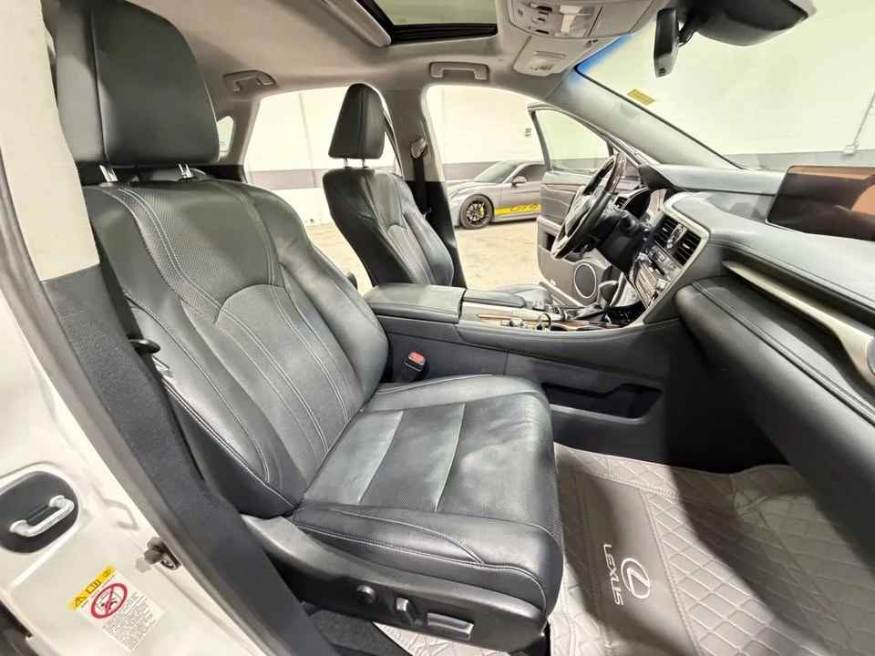 2017 Lexus RX 4th Gen - Image 19 of 20