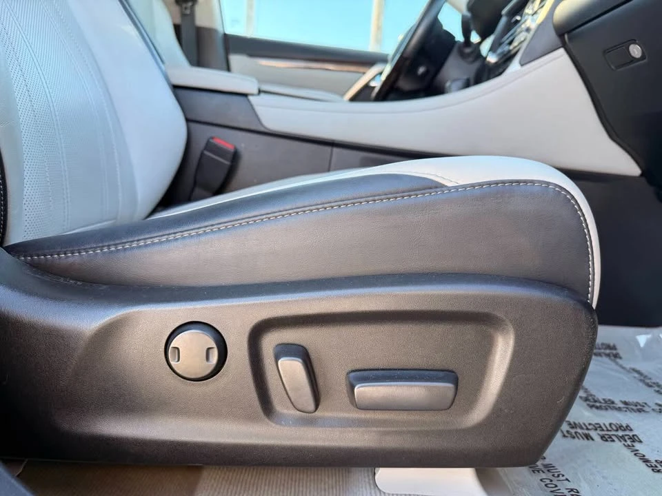 2017 Lexus RX 4th Gen - Image 19 of 20
