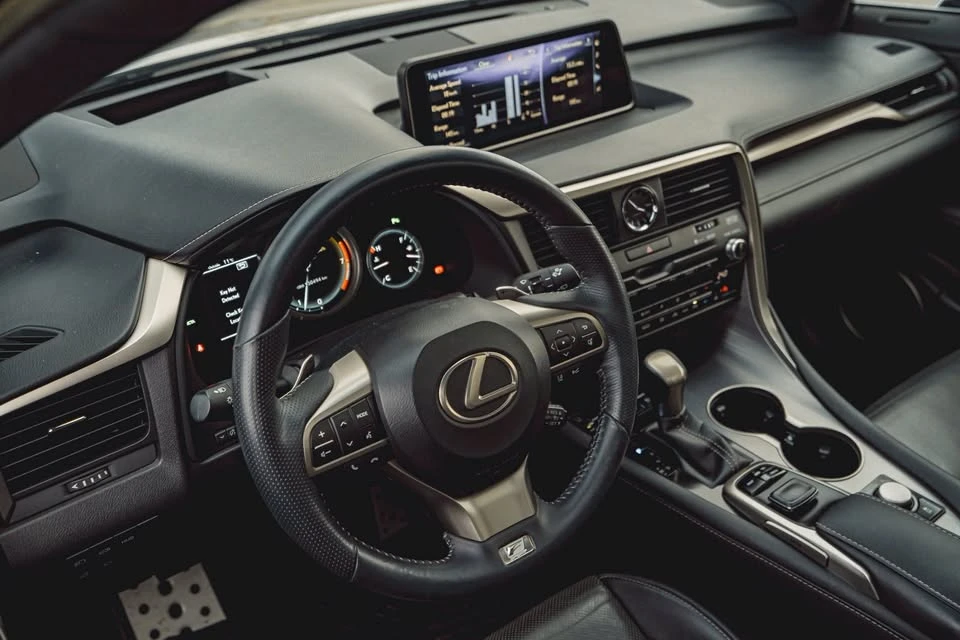 2017 Lexus RX 4th Gen - Image 11 of 16