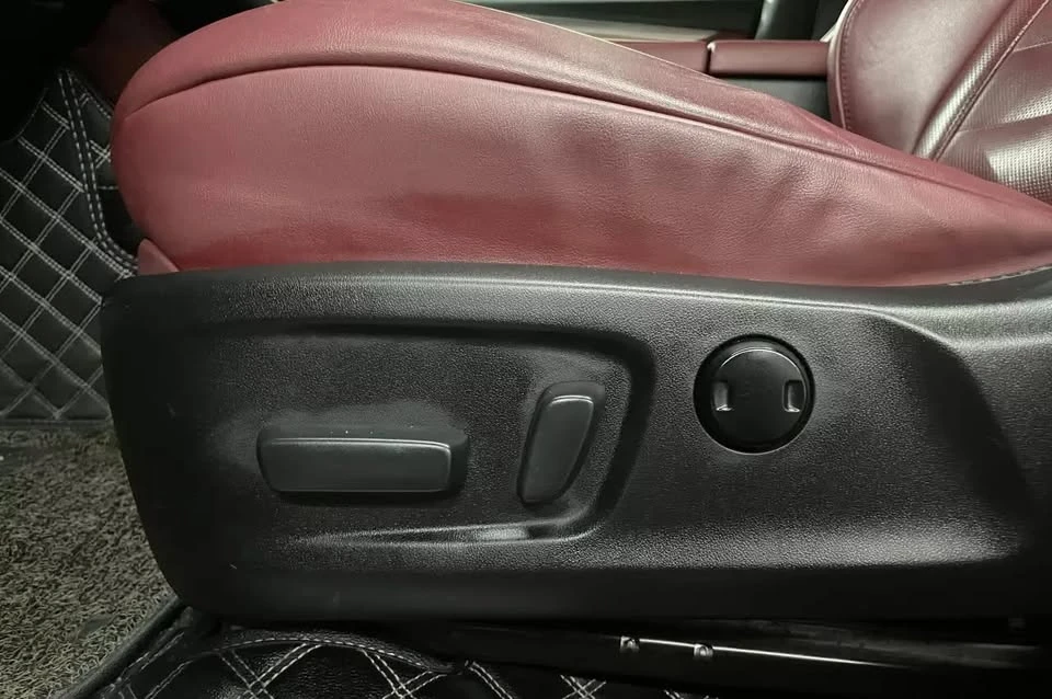 2017 Lexus RX 4th Gen - Image 12 of 20