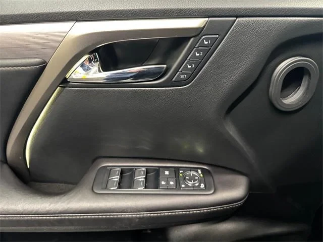 2017 Lexus RX 4th Gen - Image 8 of 12