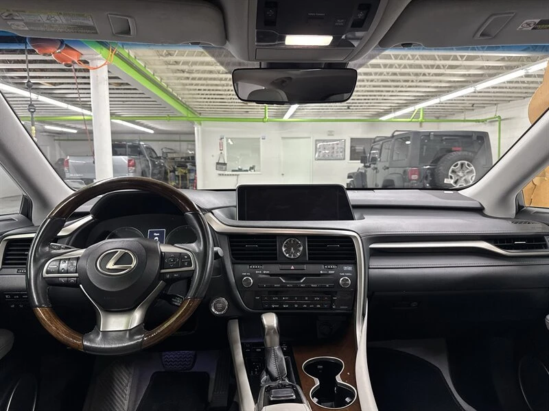 2017 Lexus RX 4th Gen - Image 10 of 20