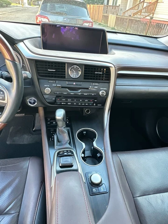 2017 Lexus RX 4th Gen - Image 18 of 21
