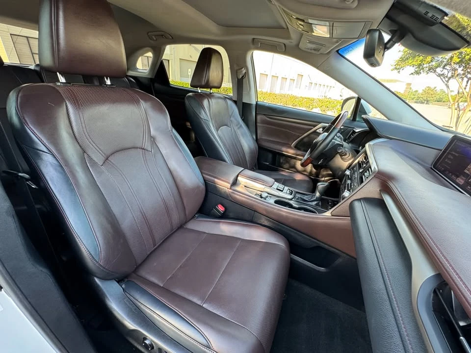 2017 Lexus RX 4th Gen - Image 8 of 19