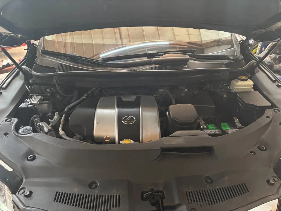 2017 Lexus RX 4th Gen - Image 2 of 12