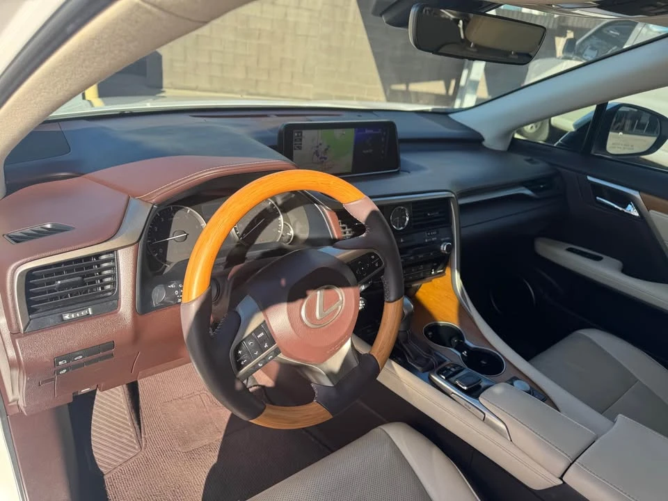 2017 Lexus RX 4th Gen - Image 5 of 10