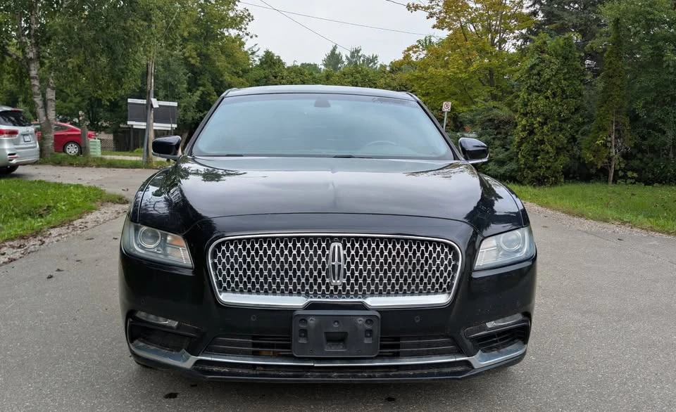 2017 Lincoln Continental 10th Gen - Image 2 of 15