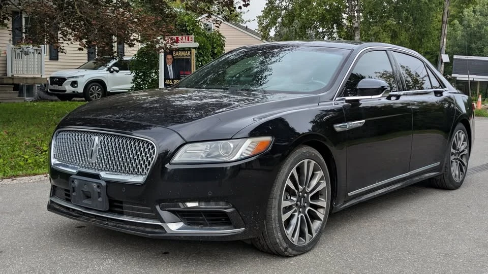 2017 Lincoln Continental 10th Gen - Image 3 of 15