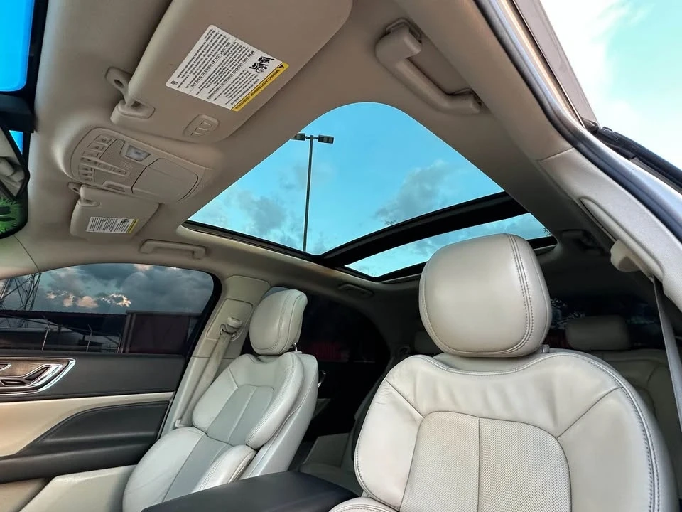 2017 Lincoln Continental 10th Gen - Image 16 of 16